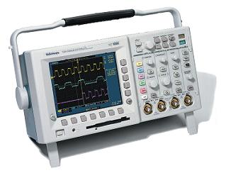 Tektronix TDS3000SERIES